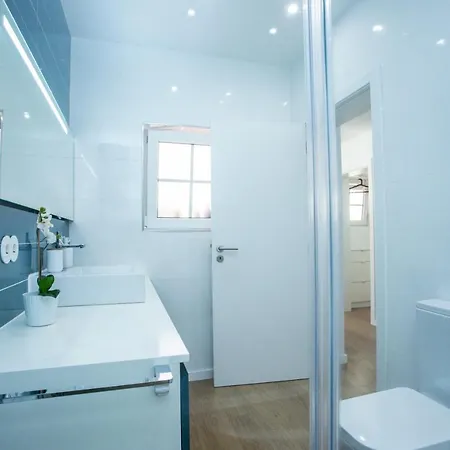 Luxury Picadeiro I By Rent4all *