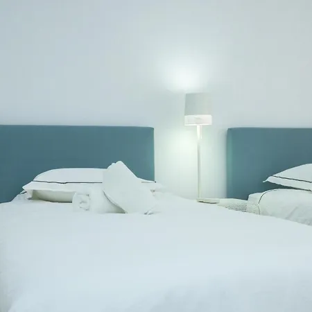 Luxury Picadeiro I By Rent4all
